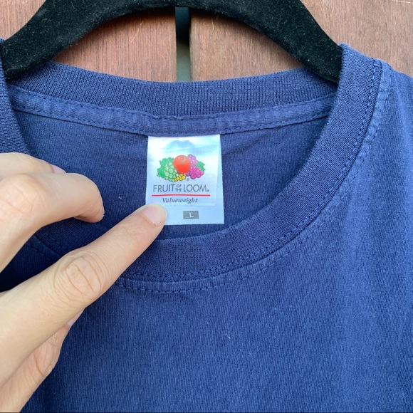 The Drunken Ship Short Sleeve Navy Blue Tee Size Large - Picture 4 of 5